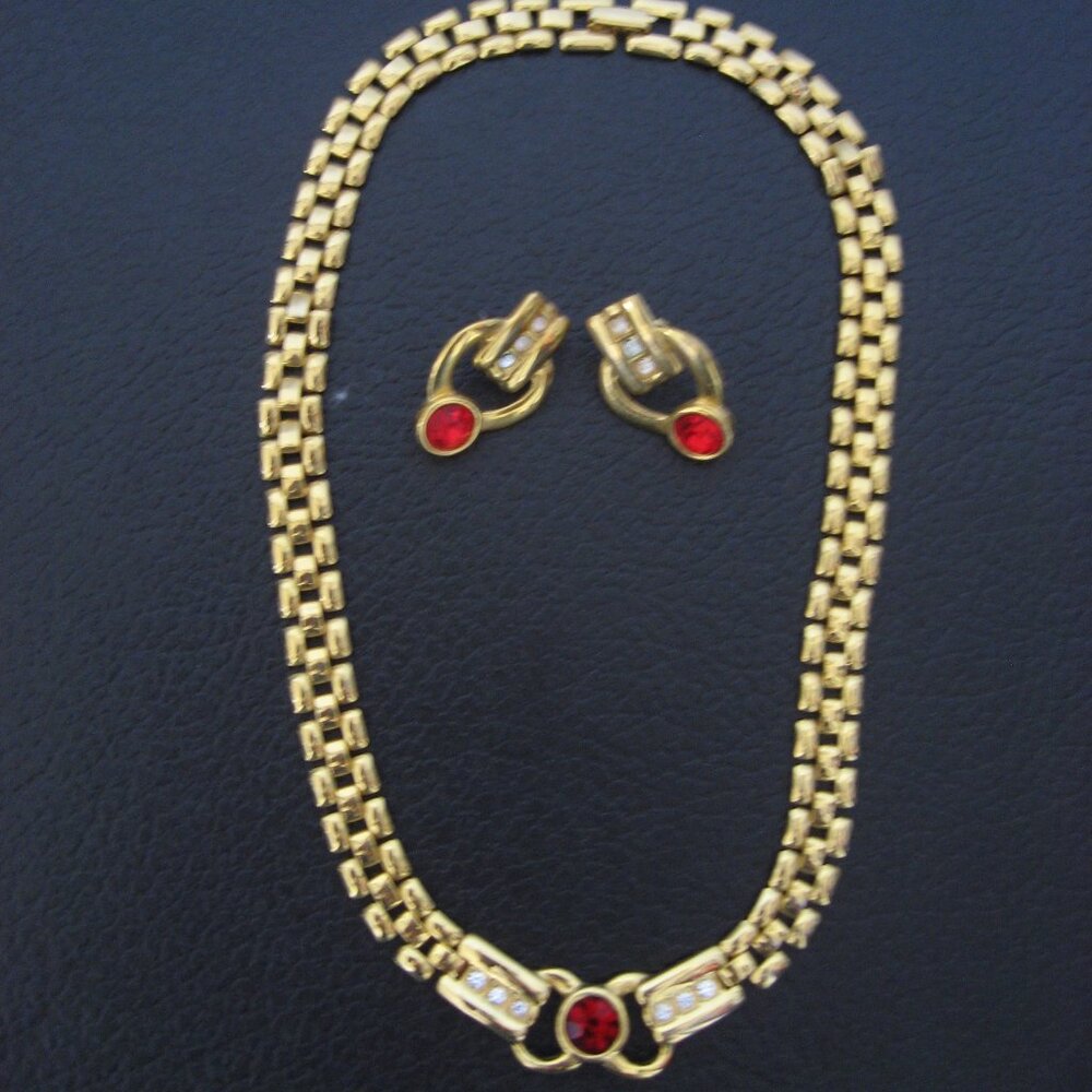 Necklace & Earrings Set